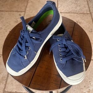 Casual Blue Canvas Sneakers